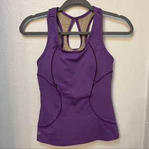 Athleta built-in bra top